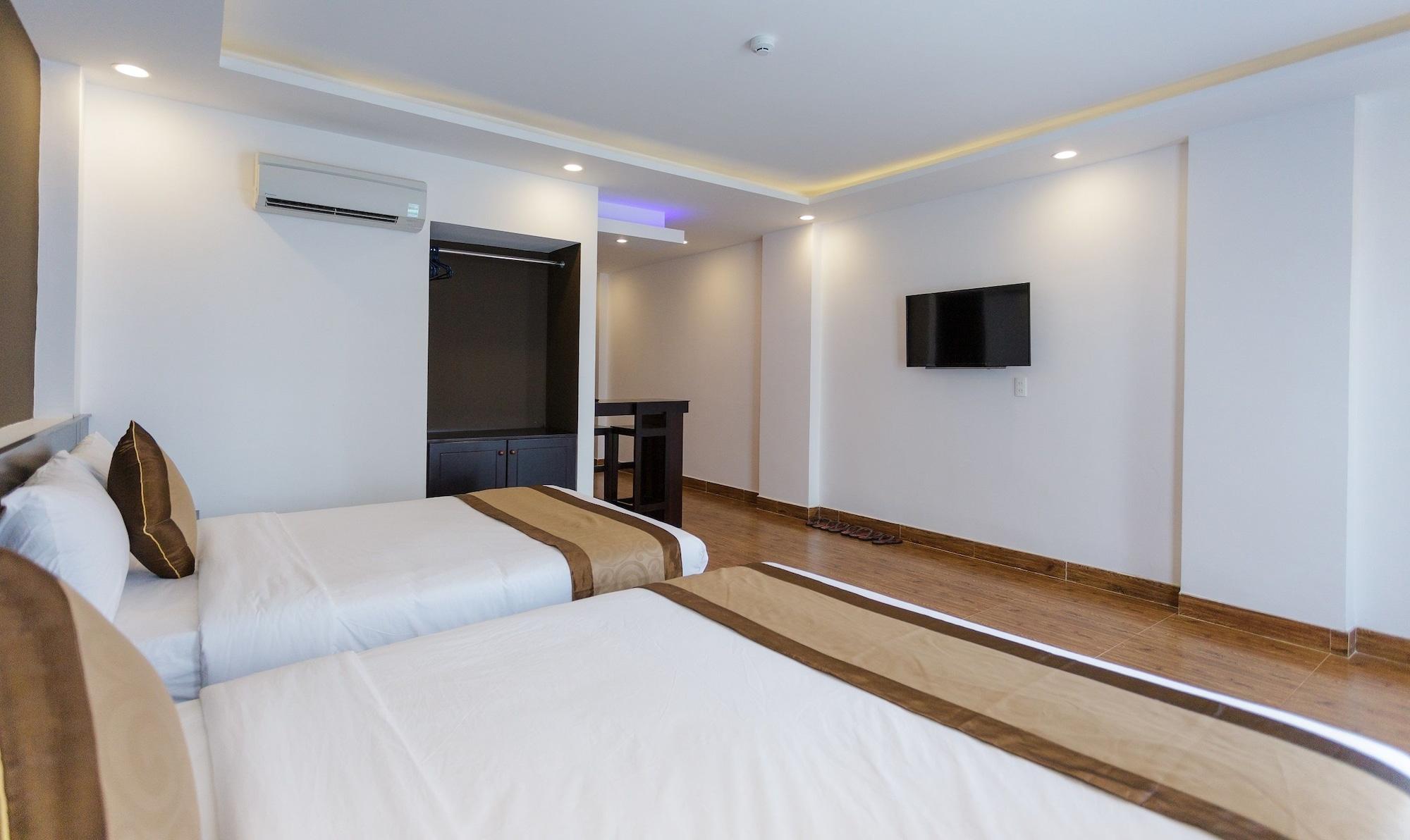 Manchester Hotel Дананг Экстерьер фото