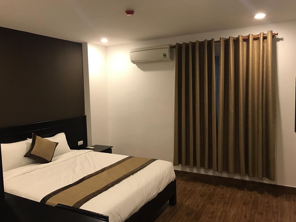 Manchester Hotel Дананг Экстерьер фото