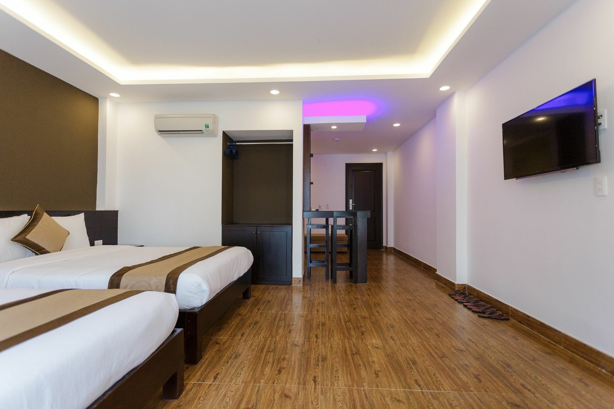Manchester Hotel Дананг Экстерьер фото